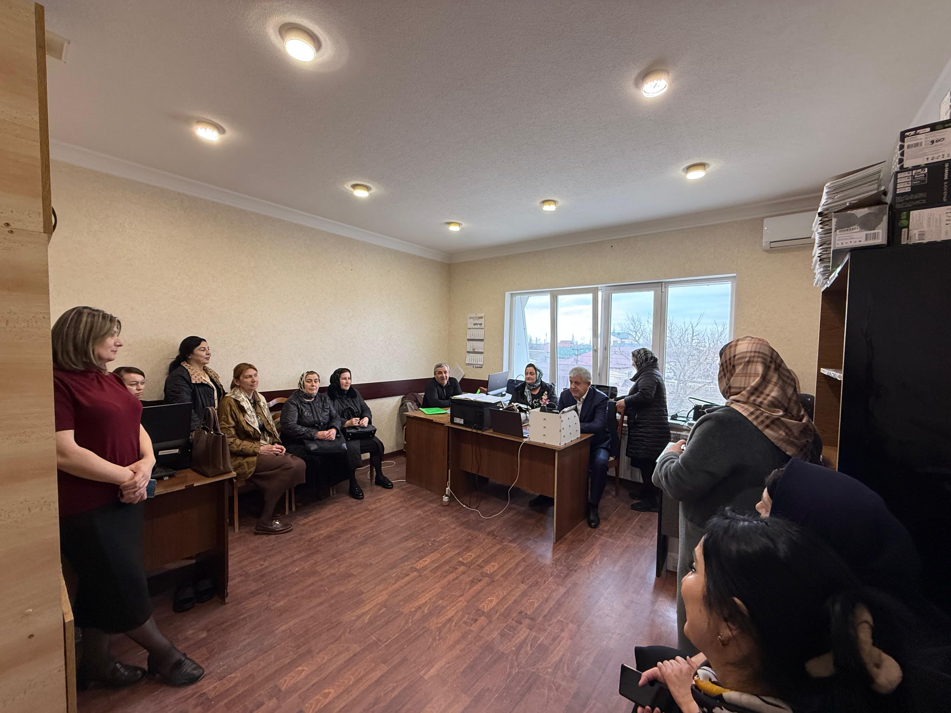 В преддверии Дня матери